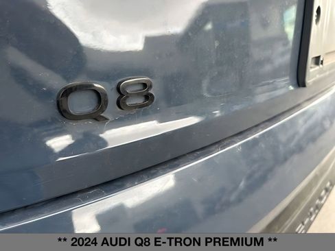 Used 2024 Audi Q8 e-tron Premium image 8