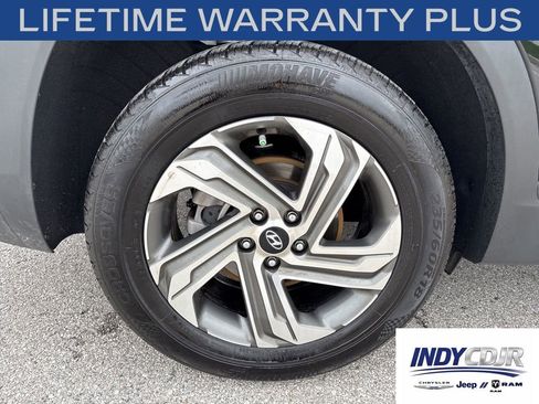 Used 2023 Hyundai Santa Fe SEL FWD image 12