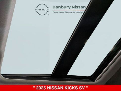 Certified 2025 Nissan Kicks SV w/ SV Premium Package AWD/4WD image 27