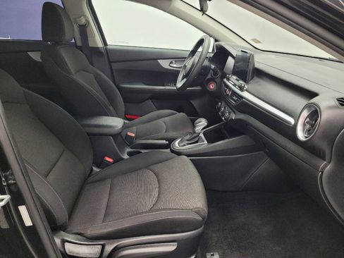 Used 2023 Kia Forte LX FWD image 21