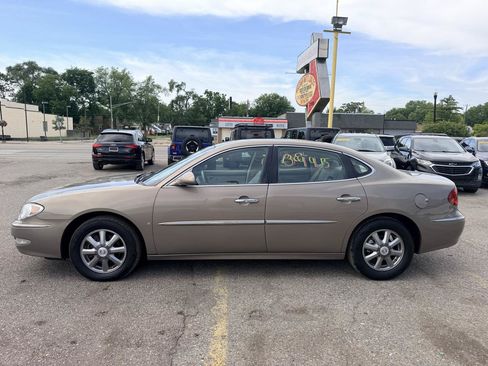 Used 2007 Buick LaCrosse CXL w/ Driver Confidence Package FWD image 2