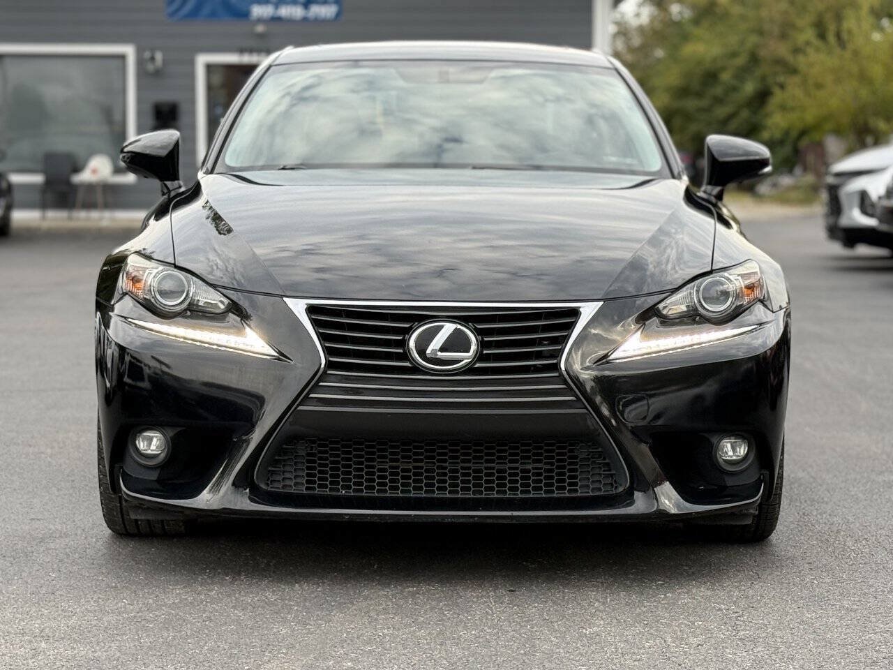Used 2016 Lexus IS 200t RWD image 8