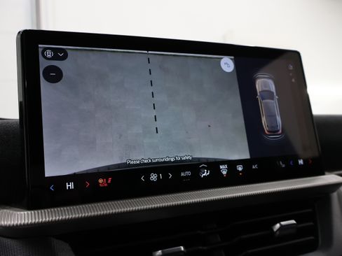 Used 2025 Ford Explorer ST-Line image 20