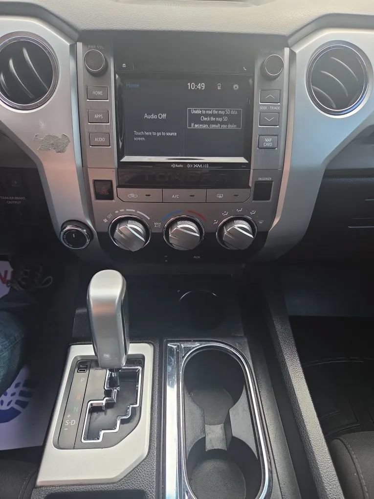 Used 2017 Toyota Tundra SR5 AWD/4WD image 12