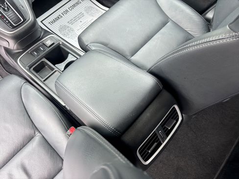 Used 2016 Honda CR-V Touring image 24