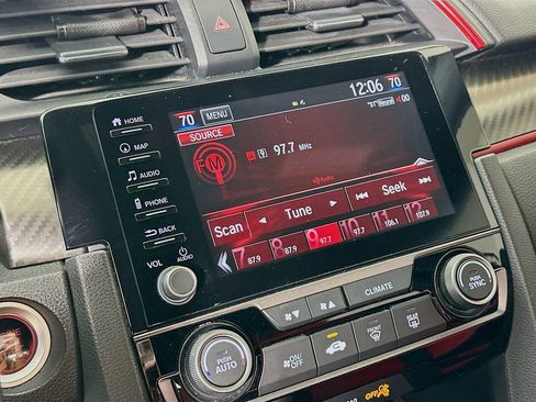 Used 2019 Honda Civic Type R image 22