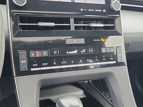 Certified 2021 Toyota Avalon Limited w/ Advanced Safety Package image 28