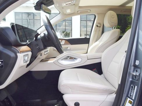 Used 2023 Mercedes-Benz GLE 350 4MATIC image 18