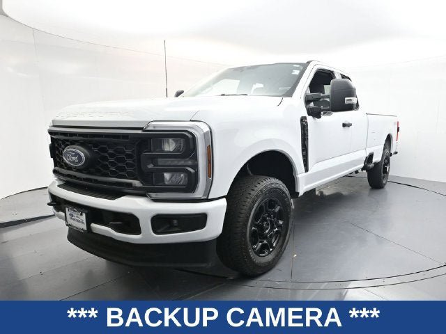 Used 2025 Ford F350 XL w/ STX Appearance Package AWD/4WD image 3