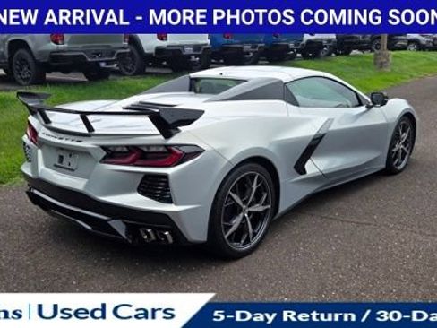 Used 2021 Chevrolet Corvette Stingray Premium Conv w/ Battery Protection Package RWD image 11
