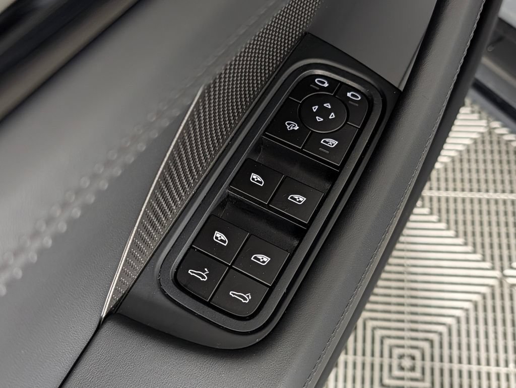 Certified 2026 Porsche Panamera GTS AWD/4WD image 27