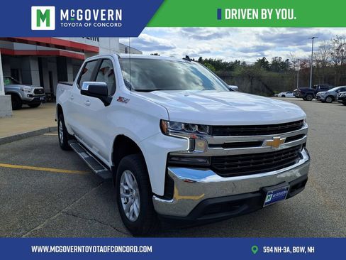 Used 2022 Chevrolet Silverado 1500 LT AWD/4WD image 7