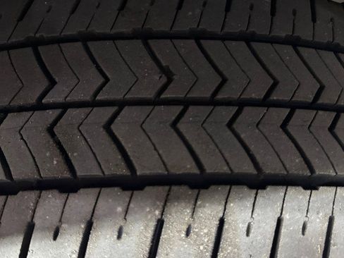 Used 2025 Chevrolet Silverado 3500 W/T image 40