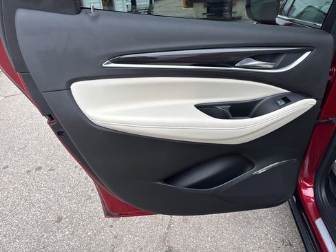 Certified 2024 Buick Enclave Essence w/ Technology Package image 36