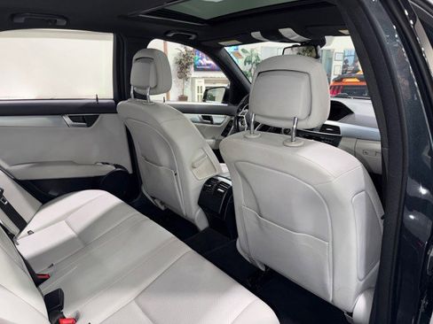 Used 2014 Mercedes-Benz C 250 Sedan image 54