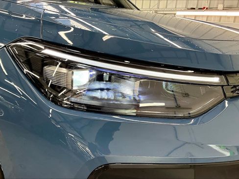 New 2026 Volkswagen Tiguan SE R-Line image 33