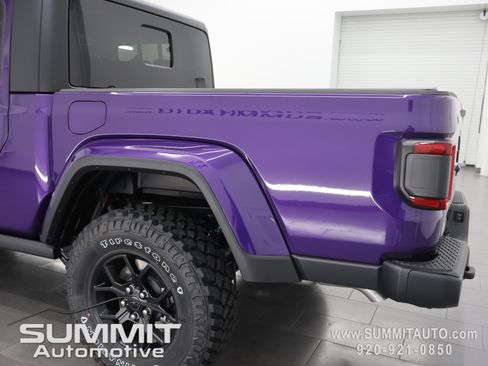 New 2026 Jeep Gladiator Sport AWD/4WD image 31