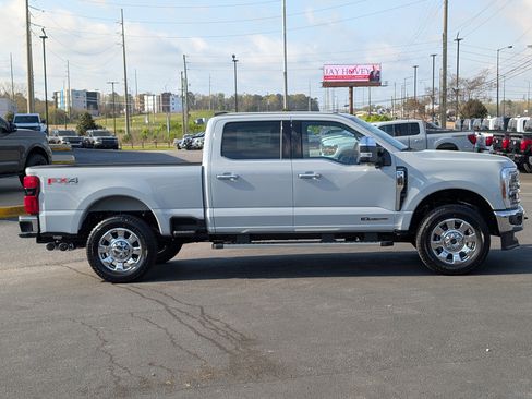 New 2026 Ford F350 Lariat w/ Chrome Package image 8