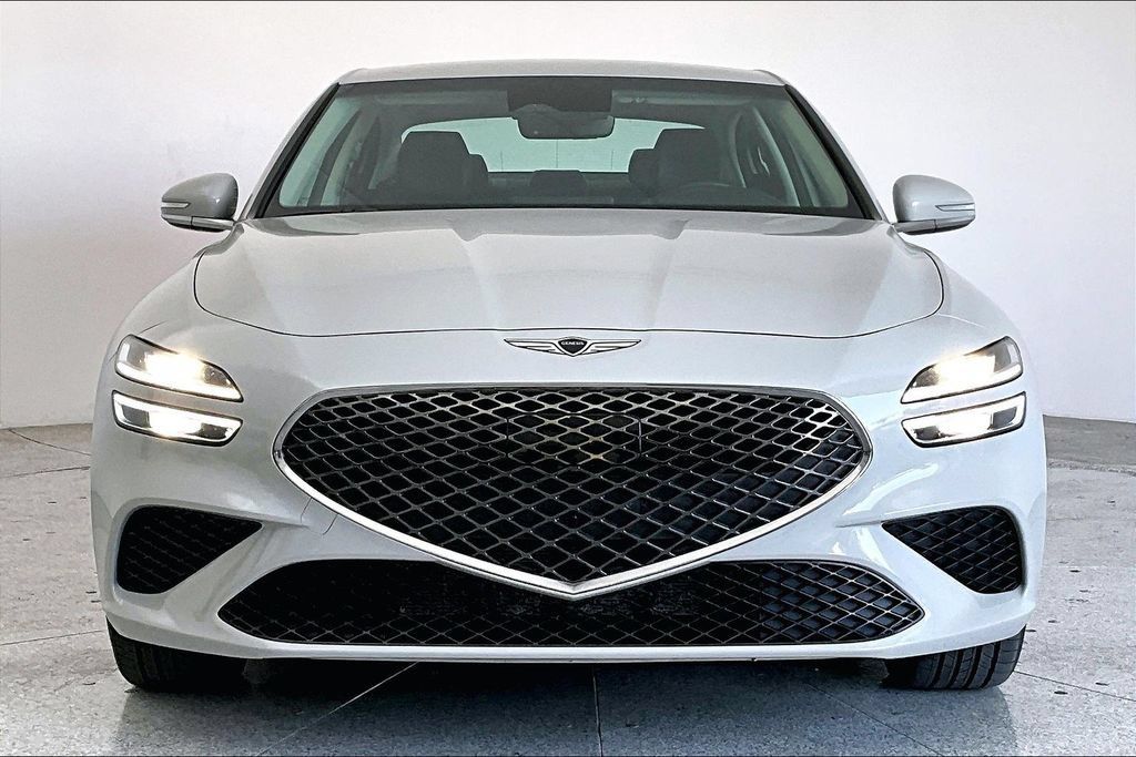 Used 2026 Genesis G70 2.5T AWD/4WD image 3