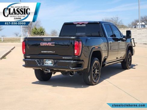 Used 2021 GMC Sierra 2500 Denali w/ Denali Black Diamond Edition image 26