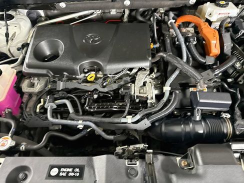 Certified 2021 Toyota RAV4 XSE AWD/4WD image 34