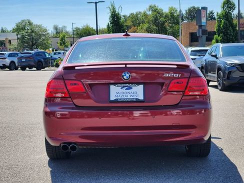 Used 2012 BMW 328i xDrive Coupe AWD/4WD image 6