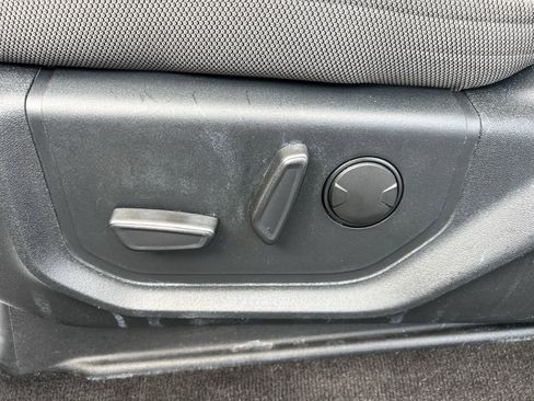 Used 2020 Ford F150 XLT w/ Equipment Group 302A Luxury image 21