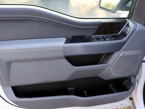 Certified 2023 Ford F150 Lariat image 30