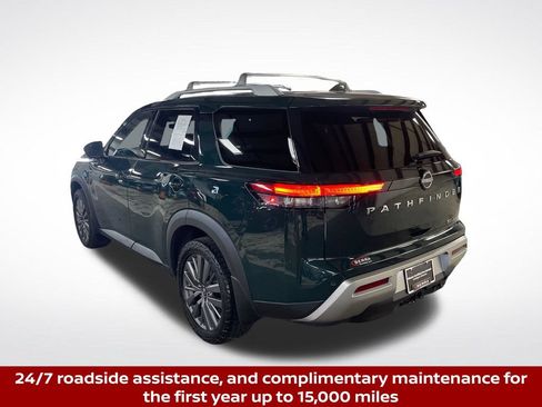 Used 2023 Nissan Pathfinder SL w/ SL Premium Package AWD/4WD image 3