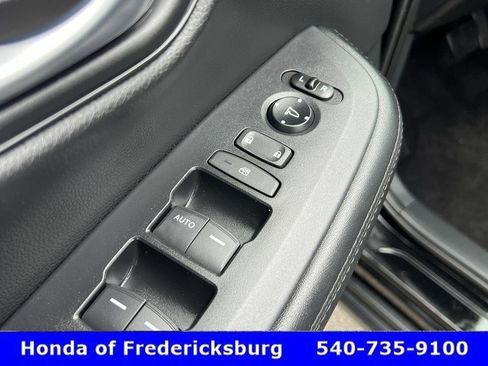 Used 2026 Honda HR-V LX image 27