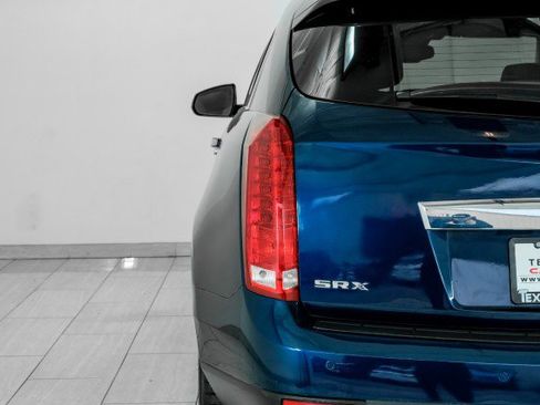 Used 2010 Cadillac SRX Luxury image 48