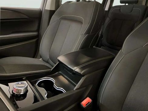 Used 2024 Jeep Grand Cherokee Laredo RWD image 76