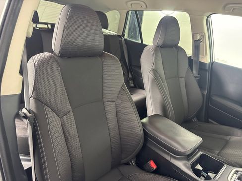 Used 2022 Subaru Outback Premium image 26