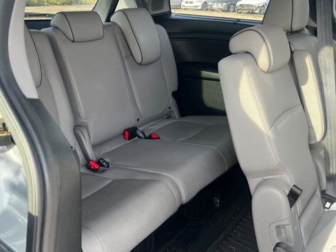 Used 2023 Honda Odyssey Elite image 13