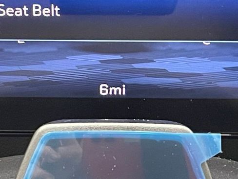 New 2026 Chevrolet Traverse RS w/ LPO, Floor Liner Package image 2