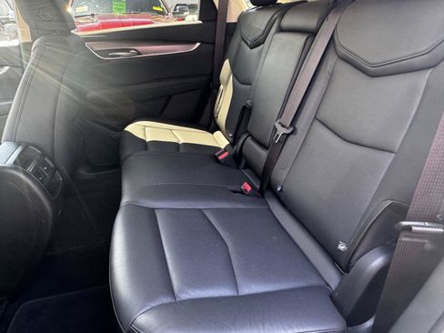 Used 2019 Cadillac XT5 Luxury AWD/4WD image 13