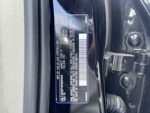 Used 2021 Volvo S60 T5 Momentum w/ Protection Package Premier image 31