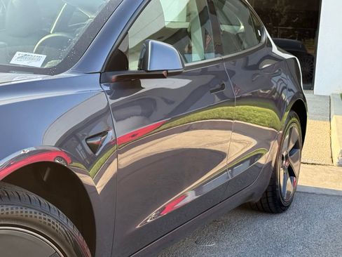 Used 2023 Tesla Model 3 Standard Range RWD image 4