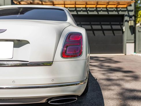 Used 2019 Bentley Mulsanne Speed image 71
