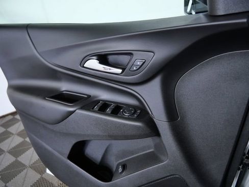 Used 2020 Chevrolet Equinox LT AWD/4WD image 25