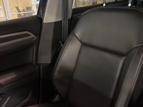 Used 2019 Volkswagen Atlas SE w/ Panoramic Sunroof Package image 12