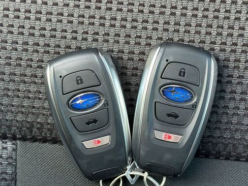 Used 2025 Subaru Outback Premium AWD/4WD image 20