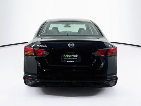 Used 2024 Nissan Altima 2.5 S FWD image 7