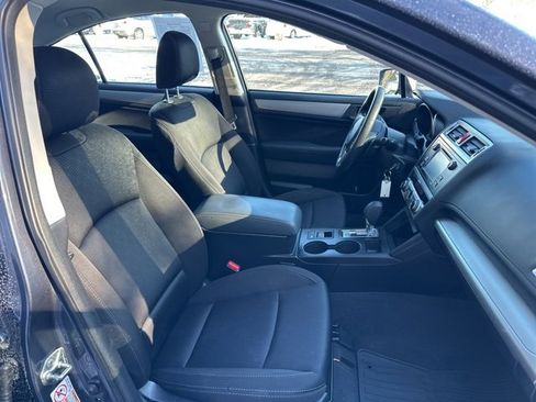 Used 2017 Subaru Legacy 2.5i w/ Alloy Wheel Package image 30