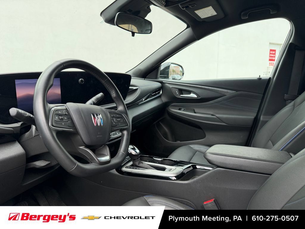 Used 2024 Buick Envista Sport Touring FWD image 9