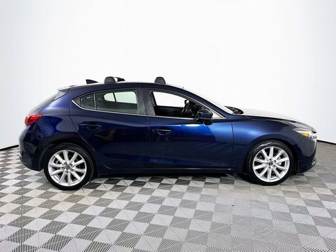 Used 2017 MAZDA MAZDA3 Grand Touring w/ Premium Equipment Package FWD image 28