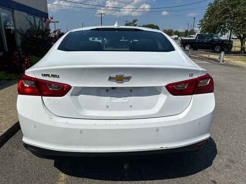 Used 2024 Chevrolet Malibu LT FWD image 5