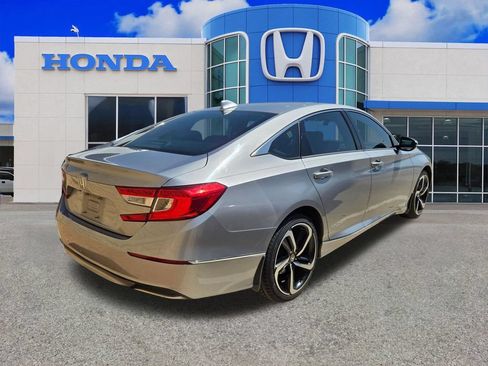 Used 2018 Honda Accord EX-L image 2
