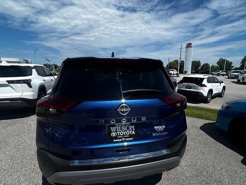 Used 2023 Nissan Rogue SV AWD/4WD image 13