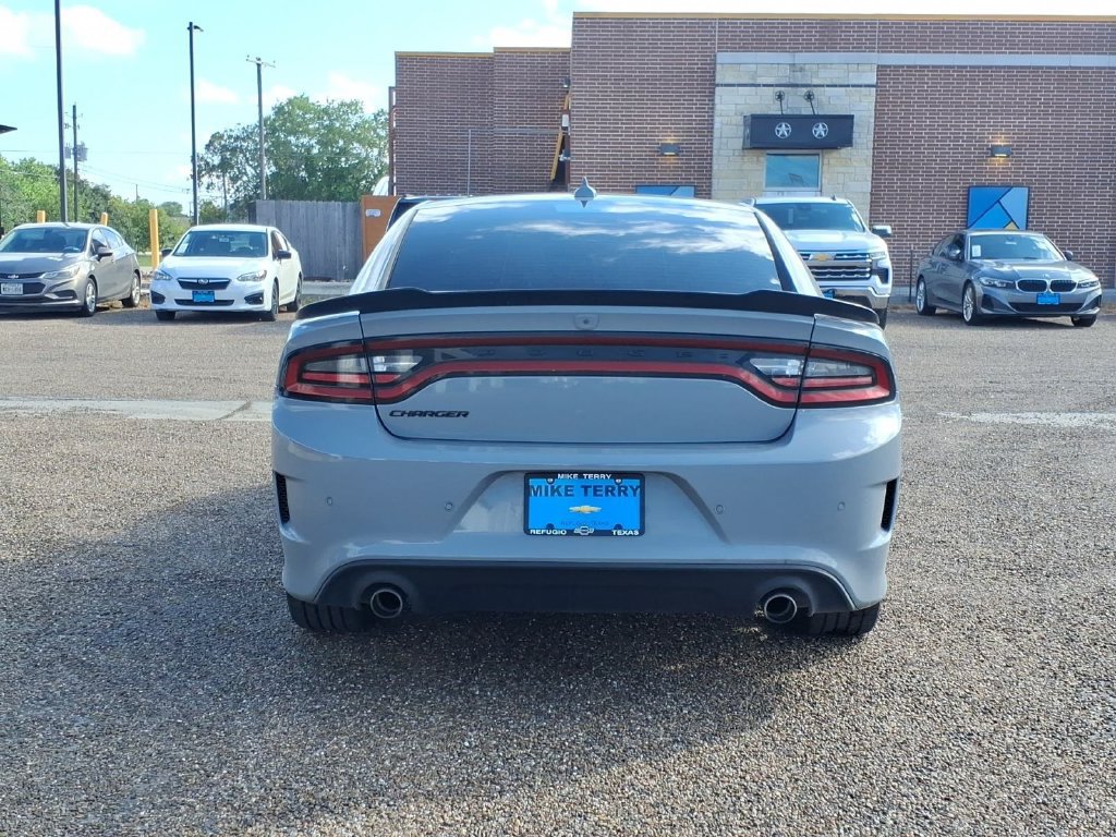 Used 2022 Dodge Charger GT w/ Blacktop Package RWD image 4